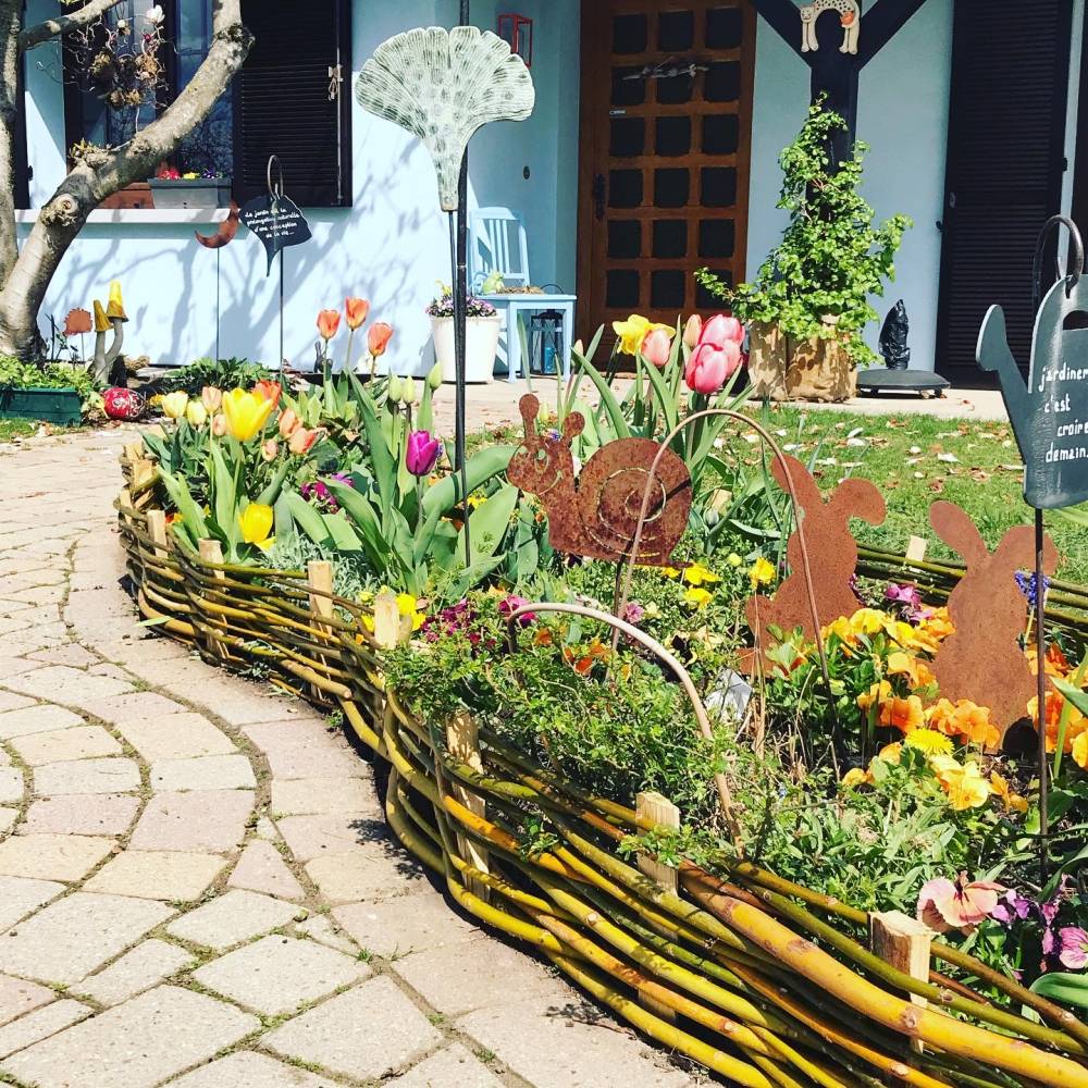fleurs en bordure