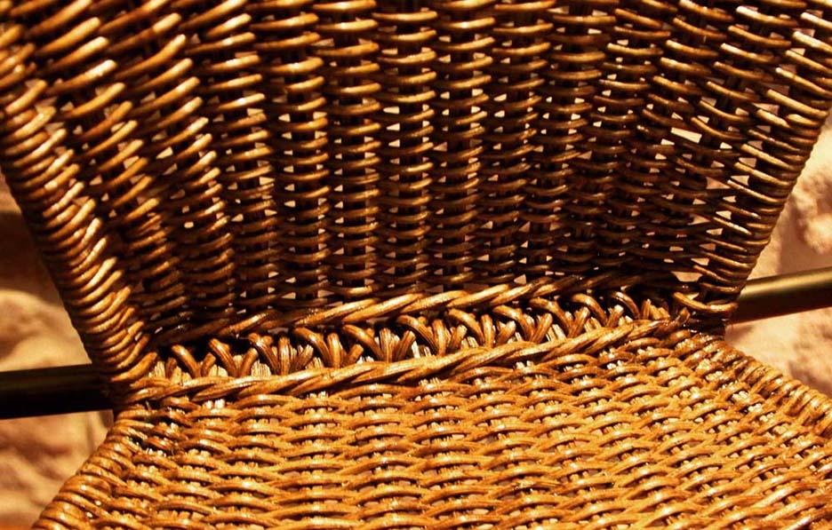 chaise à réparer